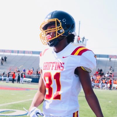 MrStrapss's profile picture. 1x Second team All Conference | 5’9 150 lb | (Rover) | 3.7 GPA | CO 2027 (Junior) Head Coach: @CoachHill7175 Email: ammikhipp@gmail.com HS: The Noble Academy #1