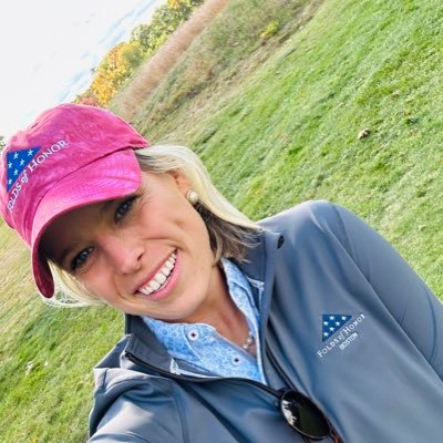 Passionate about sales, philanthropy and building connections | Proud @Dartmouth and @Noble_Greenough alum ✨⛳️🎿🥍