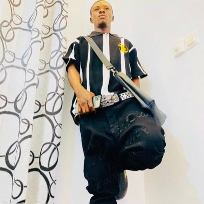 AbdulHusse7704's profile picture. Boutique 🩳🧥