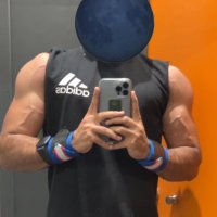 كوتش عمر |مدرب شخصي🏋🏻 (@nhmvyv) 's Twitter Profile