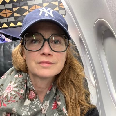 NicciSchinman's profile picture. 