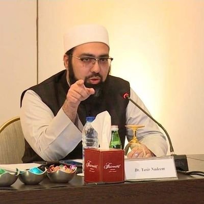 شخصیت کے نہیں بلکہ نظریۓ کا قائل ہوں
لکھاری نہیں ہوں بس جمعیت سے محبت ہیں
ڈپٹی پریس سیکرٹری جمعیت طلباء اسلام ضلع کرک