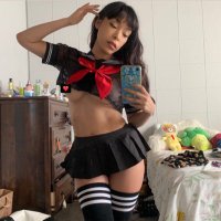 Alex ♡ (@strwberrislut) 's Twitter Profile