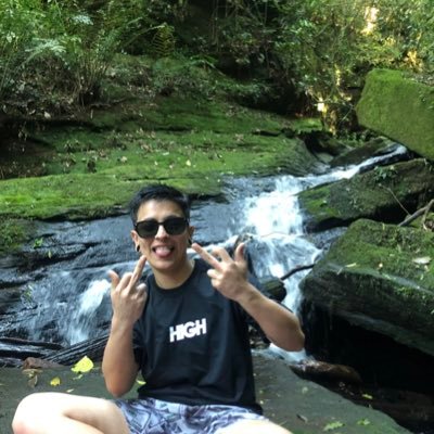 santsbarcelos's profile picture. Since 1995..