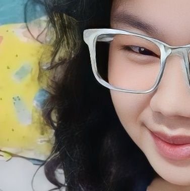 eonnigirii's profile picture. Dont judge a book by helicopter 🚁