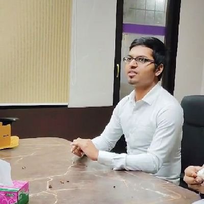 Vinayrai781's profile picture. || Indian 🇮🇳||
आज हिमालय कि चोटी से फिर हमने ललकारा हैं...
दूर हटो ए दुनियां वालो.. हिंदुस्तान हमारा है।।