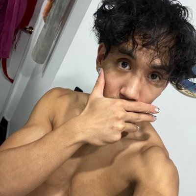 itssammyle's profile picture. 5’8 | 🇨🇦 too horny to keep it to myself 😝