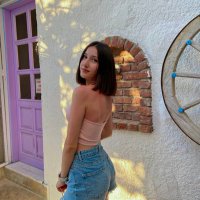 Merve Uzun (@ucubiaradaa) Twitter profile photo