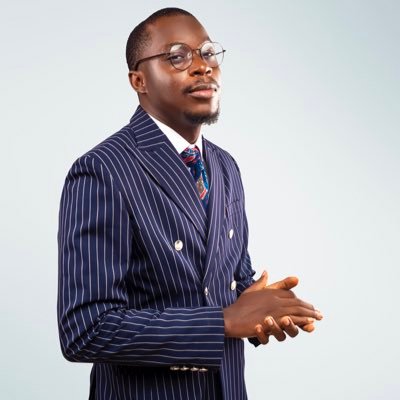 erudite_empire's profile picture. Dentrepreneur =Dentist | Entrepreneur | Fashion Designer (erudite_couture) | Web3