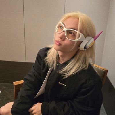 wayttttdmknmmn's profile picture. 