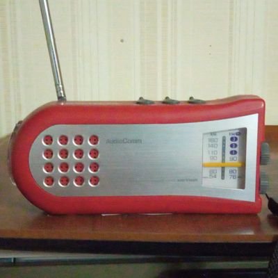 gutti1973's profile picture. 唐津出身･在住の男性です。基本的に、好きなラジオや、音楽、ホークス、サガン鳥栖、漫画＆アニメ、ゾンビランドサガを中心に、つぶやきます。

【よく聴いているラジオ】→FMからつ、FM佐賀、NBCラジオ、CROSS FM、FM福岡、KBCラジオ、RKBラジオなど