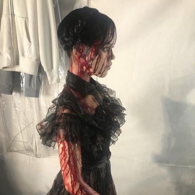 lovebombss's profile picture. 20