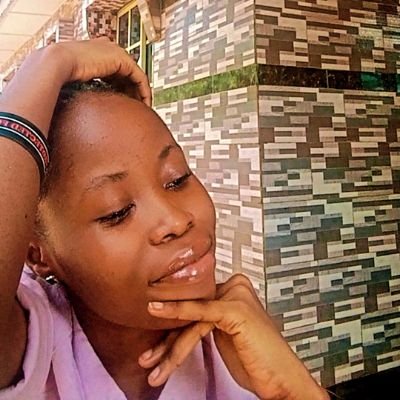 BoluwatifeVic18's profile picture. 