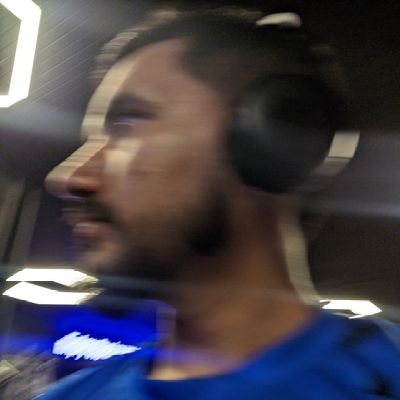 edvayl's profile picture. Quem vê pensa, todo dia eu dou bom dia aqui