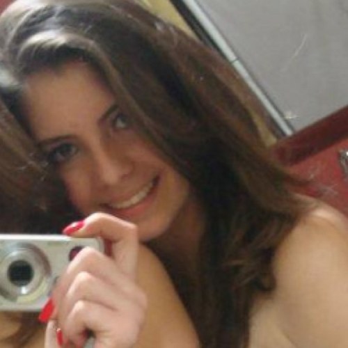 giucastro_'s profile picture. Não viva para que a sua presença seja notada, mas para que a sua falta seja sentida...