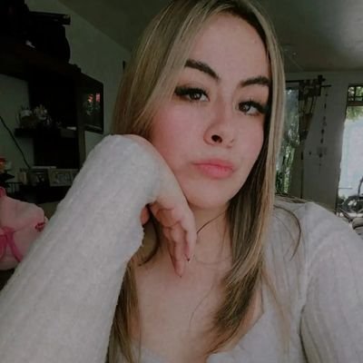 Angy_just_angy's profile picture. Mami tú eres élite 🫡
2000.