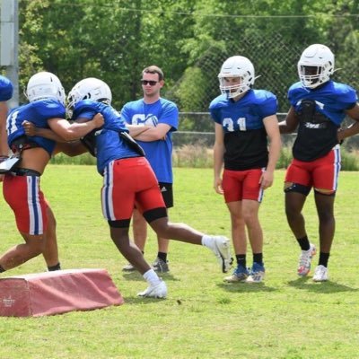 VHS'20 MGA'24 OL and DE/Baseball Coach @HawkinsvilleF