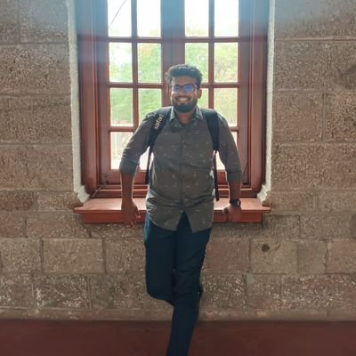PhD @KingsIndiaInst | Interested in the Politics of Welfare | Tries to bowl in the corridor of uncertainty.