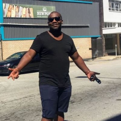 zweni77670's profile picture. Be yourself