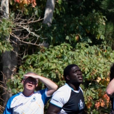 latrell_ryy's profile picture. writer. reader, bad jokes and weird stories.