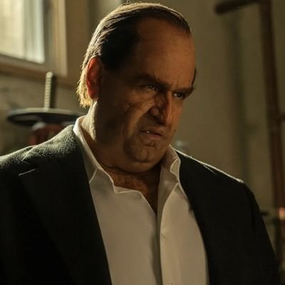 OzThePenguin88's profile picture. Esser felici dura il tempo di un ballo
tra Dustin e Nancy