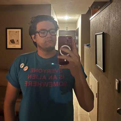 _isaacmg10's profile picture. 🌑🌒🌓🌔🌕🌖🌗🌘🌑
