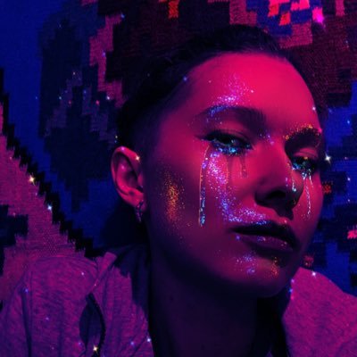 julia, 30, she/her | ace | autistic | i make ofmd edits that will make you cry 🏴‍☠️