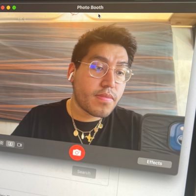 Music + Nightlife Photographer | Yalálteco | Grad Student