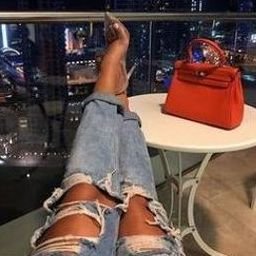 TdoostioshhjFq's profile picture. 