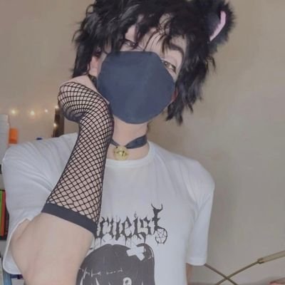 Pinkyschiffer's profile picture. RJ
Nerd
25y
Punk princess 👑 
meninos 🤤
insta : fembpinky