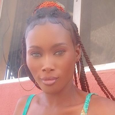 Am a wigmaker,and a professional hairstylist
location is not a barrier