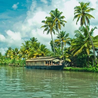 nassy0511's profile picture. A teacher by profession, an engineer by degree but a humanist by nature😍❤