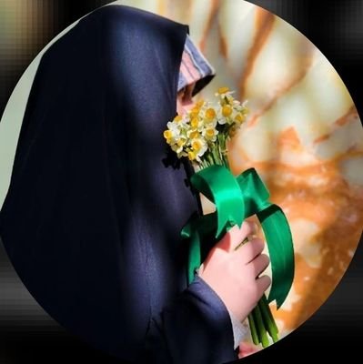 fateme_banoo83's profile picture. تک دختر خونواده 🧕دانشجوی روانشناسی🧑‍🎓 نیمچه معلم📚علاقمند به هنر و عکاسی 💓 چِقَدرِ زیبایَندِ آنانِ کِه ازِ ریشِه خوبَند❤️🌱