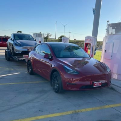 Tesla, Space, Science, and other stuff. I'm a Dad, Geek, Gamer, human.