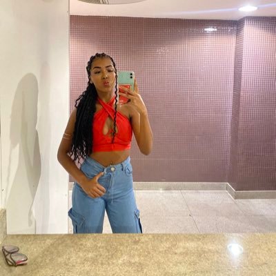 Por onde quer que eu vá, vou te leva pra sempre @Tbr_33 🖤🥀