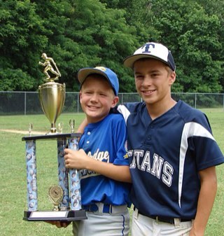 fhartIII's profile picture. Father of three and husband to a lovely wife. Avid baseball and Kentucky sports fan.