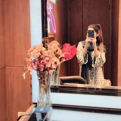 medico 👩🏼⚕️💉💊
be Focus on your goals
everything else becomes blur 🎉🦋💯