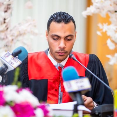 *دكتوراه فى الحقوق*
عش ماشئت فإنك ميت وأحبب من شئت فإنك مفارقه واعمل ماشئت فإنك مجزي به