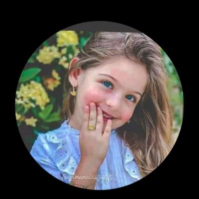 موجهة طلابية. وملهمة ومدربة مهتمة بتطوير الذات. شعاري في الحياة اللهم اجعلني ذات اثر طيب 💕🌹🎀