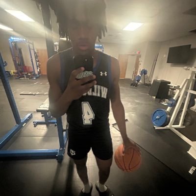 Combo Gaurd| Northport Alabama |6’3| 180 | Class of 2025 ondra3parham@gmail.com 2.9GPA