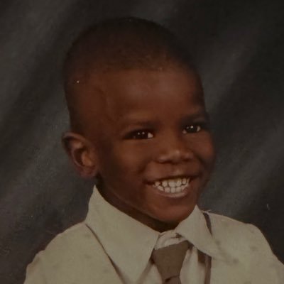 1ON Dee Profile