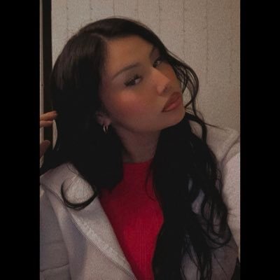 ilycec_'s profile picture. 333