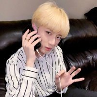 zue 🧃 (@toduxt) 's Twitter Profile