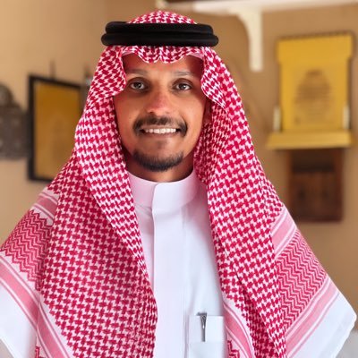 يكفيني فخراً بإني إبن لرجُل تضج المجَالس بطيب ذكرِهـ