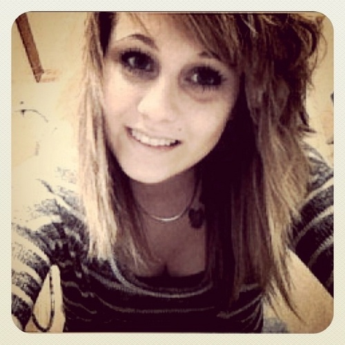 Cockneyy's profile picture. 20 | #teamcapricorn | #teamgamecocks | it's gettin' easy ♡