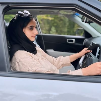 Safoora_hilal's profile picture. Multimedia journalist

Work: @article14live @thequint 
@gaonconnection @TCNlive  @thekashmiriyat @post_himalayan @TheCitizen_in @feminisminindia and others.