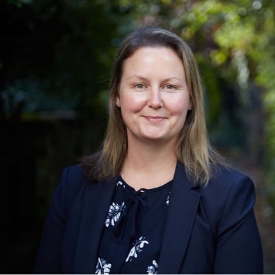 #Familylaw solicitor, #mediator, financial #arbitrator and #collaborative lawyer at Cambridge Family Law Practice. Petrean. Recorder (family) on SE Circuit.