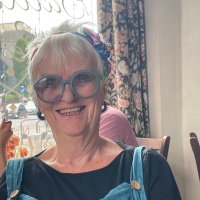 Marion Gardyne (@artmarcollage) 's Twitter Profile