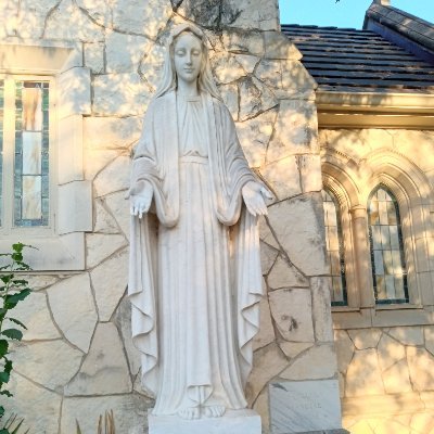 rh4_JMJ's profile picture. Revert to the Catholic Church, cats' steward, rosary bracelet beader, amateur artist, daughter of God