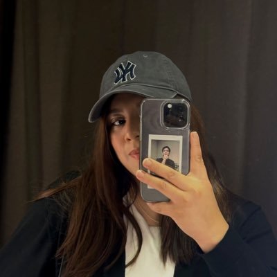 _salmalvarado's profile picture. 